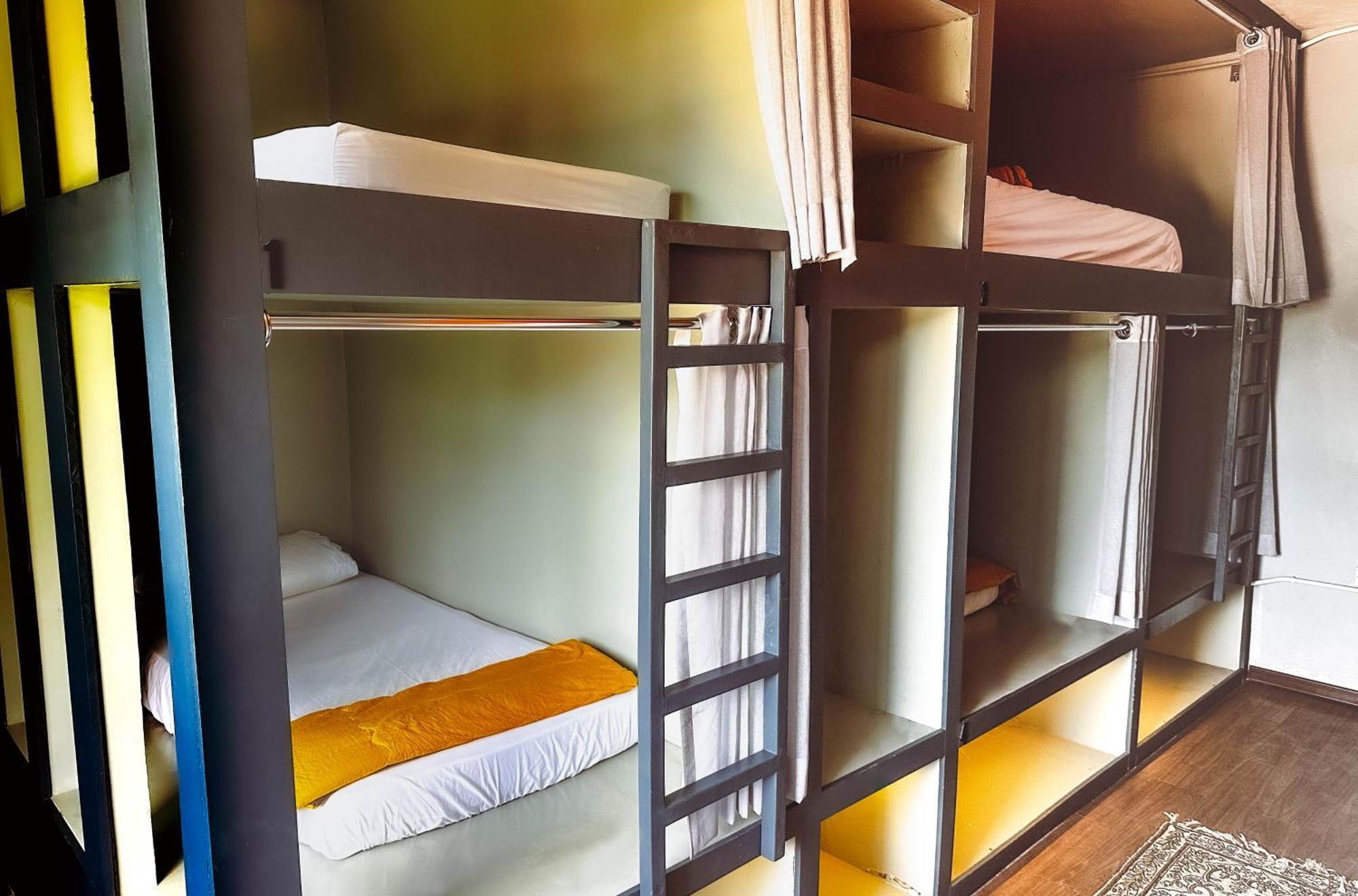 Arch Dormitorio Cenang Pantai Cenang  Ngoại thất bức ảnh